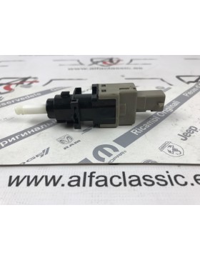 INTERRUPTOR PEDAL EMBRAGUE...